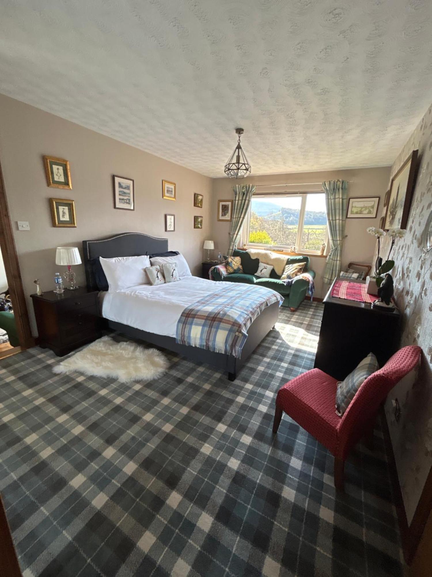 The Guest Suite At Daviot ,Inverness Exteriör bild